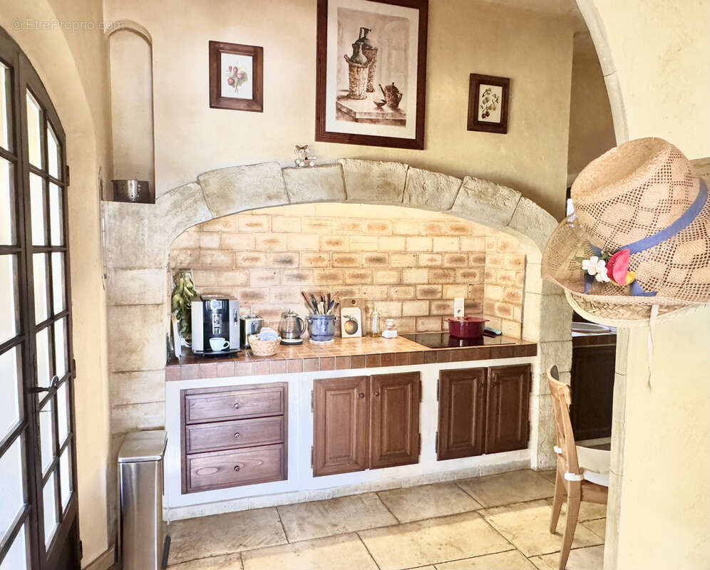 Maison à SPERACEDES