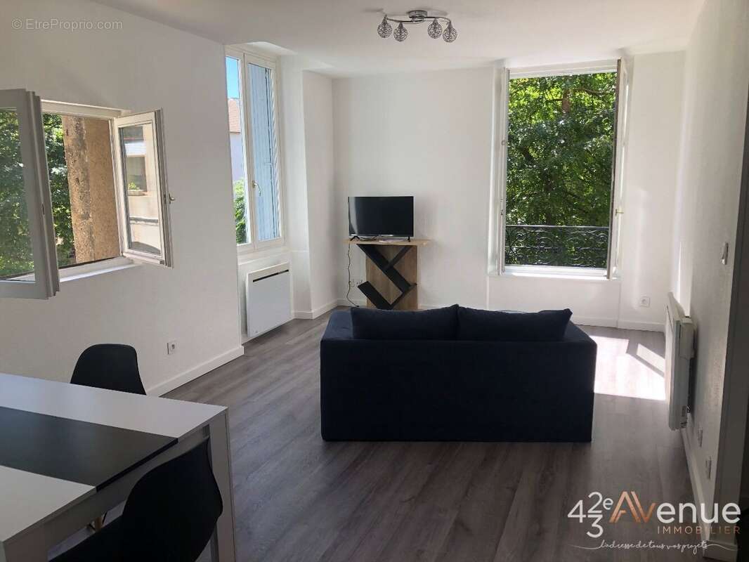 Appartement à SAINT-ETIENNE