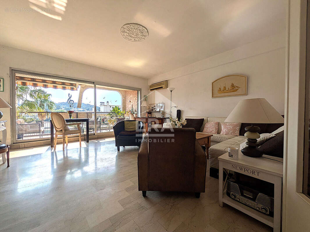 Appartement à CAGNES-SUR-MER