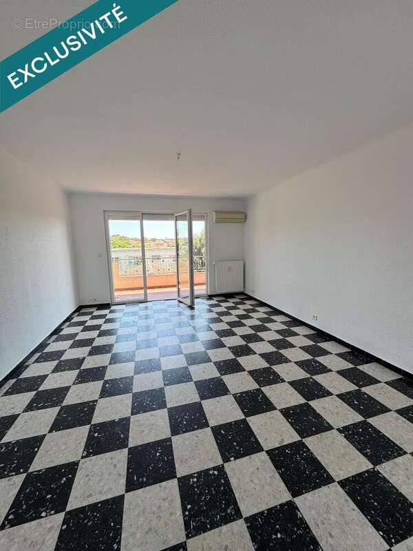 Photo 4 - Appartement à SIX-FOURS-LES-PLAGES