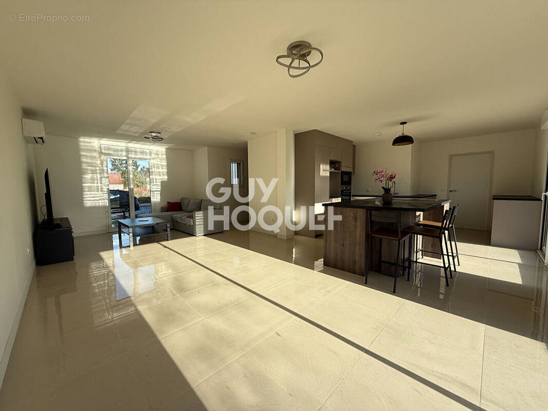 Maison à LIVERDY-EN-BRIE