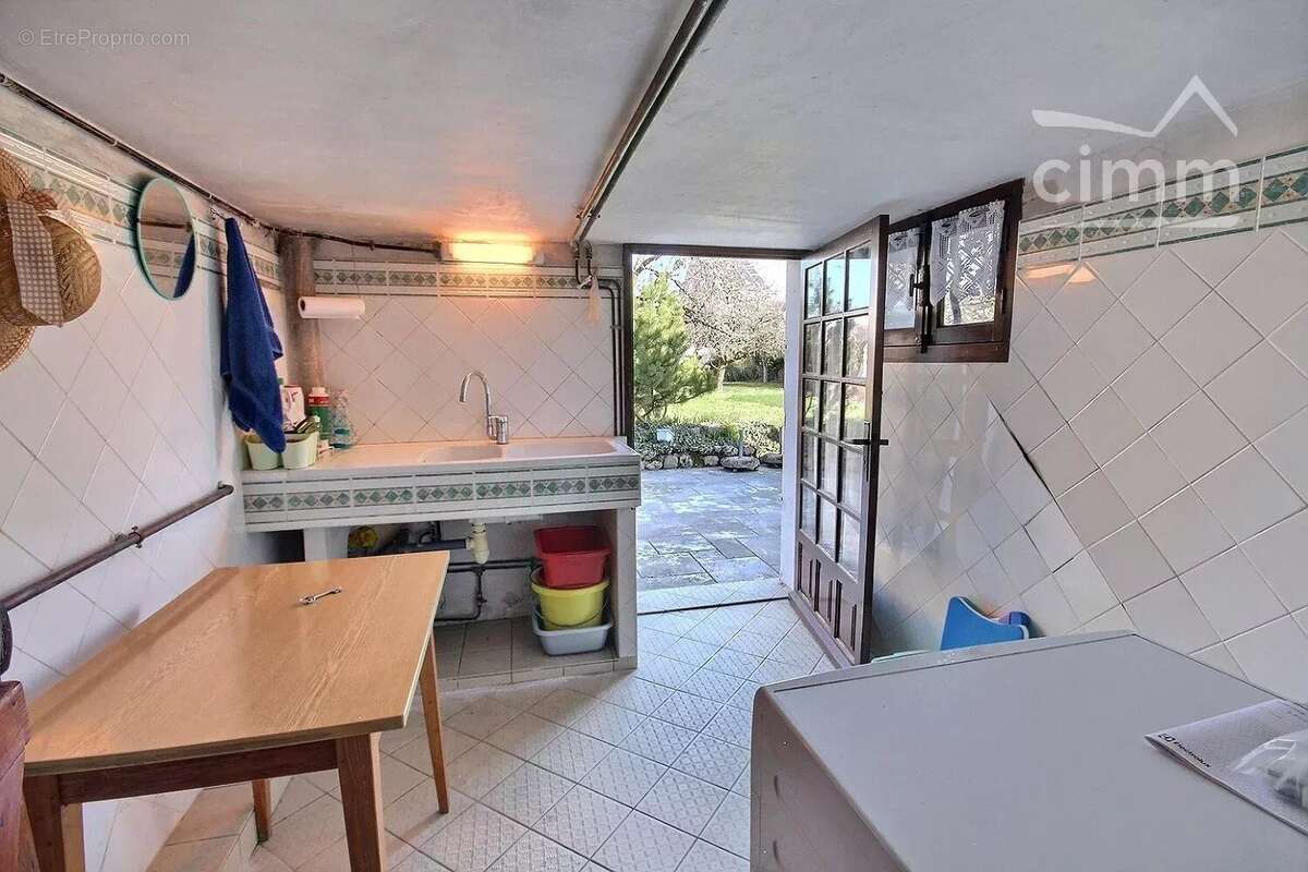 Maison à CHAPAREILLAN