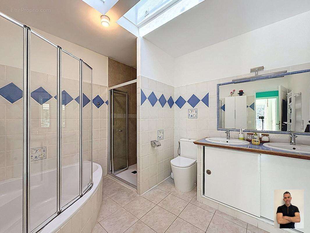 Maison à FLASSANS-SUR-ISSOLE