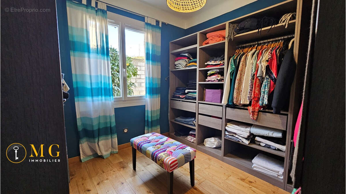 Maison 6 pièces environ 135 m2 Terrain 899m2 - photo 14