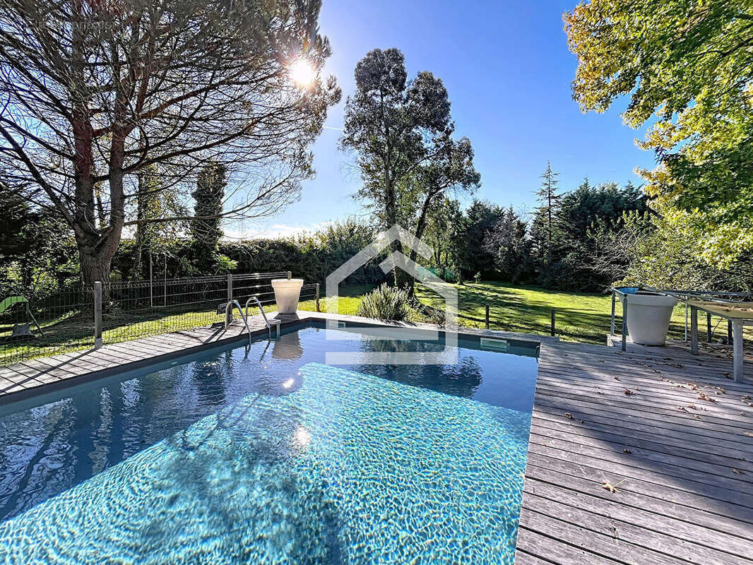 Maison à LE TAILLAN-MEDOC