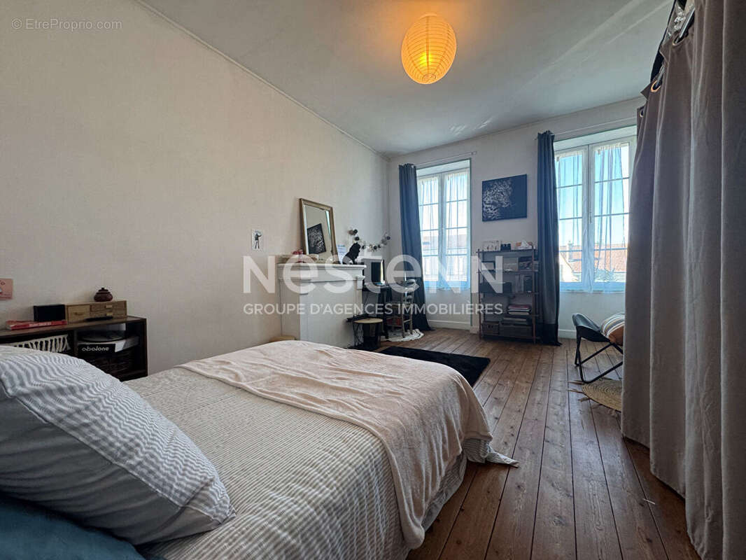 Maison à TONNAY-CHARENTE