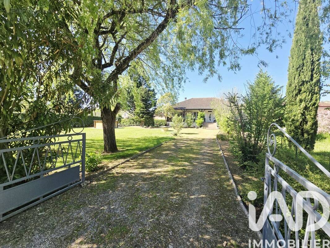 Photo 1 - Maison à PUY-L'EVEQUE