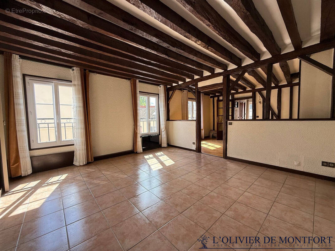 Appartement à MONTFORT-L&#039;AMAURY