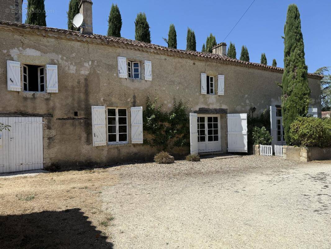 Maison à BAZIAN