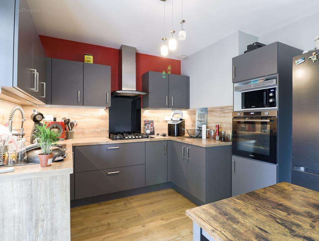 Maison à VIVIERS-LES-MONTAGNES