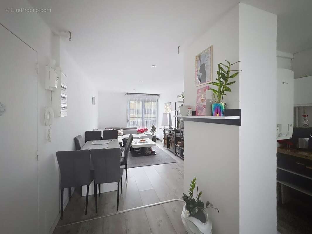 Photo 2 - Appartement à MAIZIERES-LES-METZ