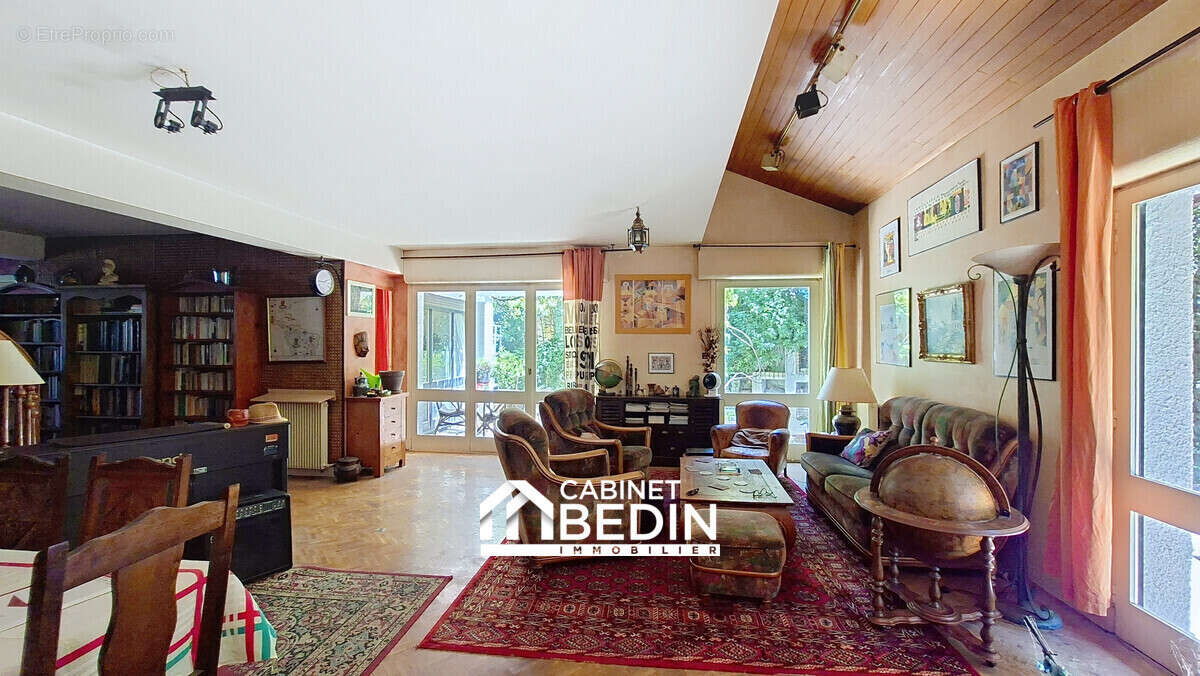 Maison 305 m² à Toulouse  - photo 4