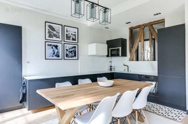 Appartement à PARIS-14E