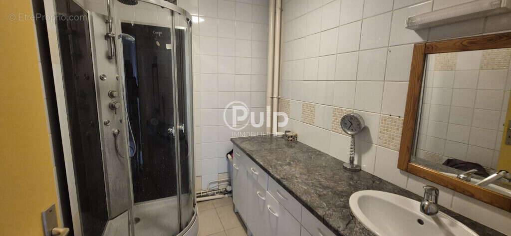 Boulogne-sur-mer - bel appartement traversant de 80 m² avec parking privatif & cave - photo 7