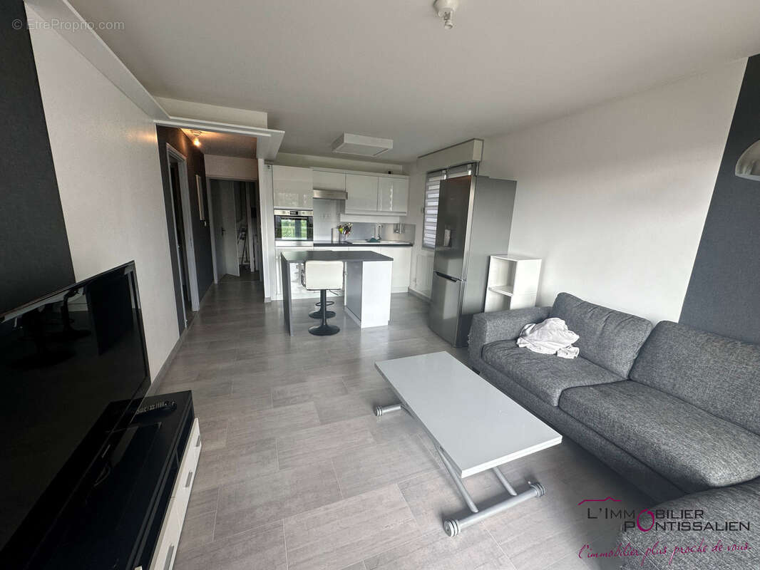 Pontarlier - appartement t3 - balcon - garage - photo 5