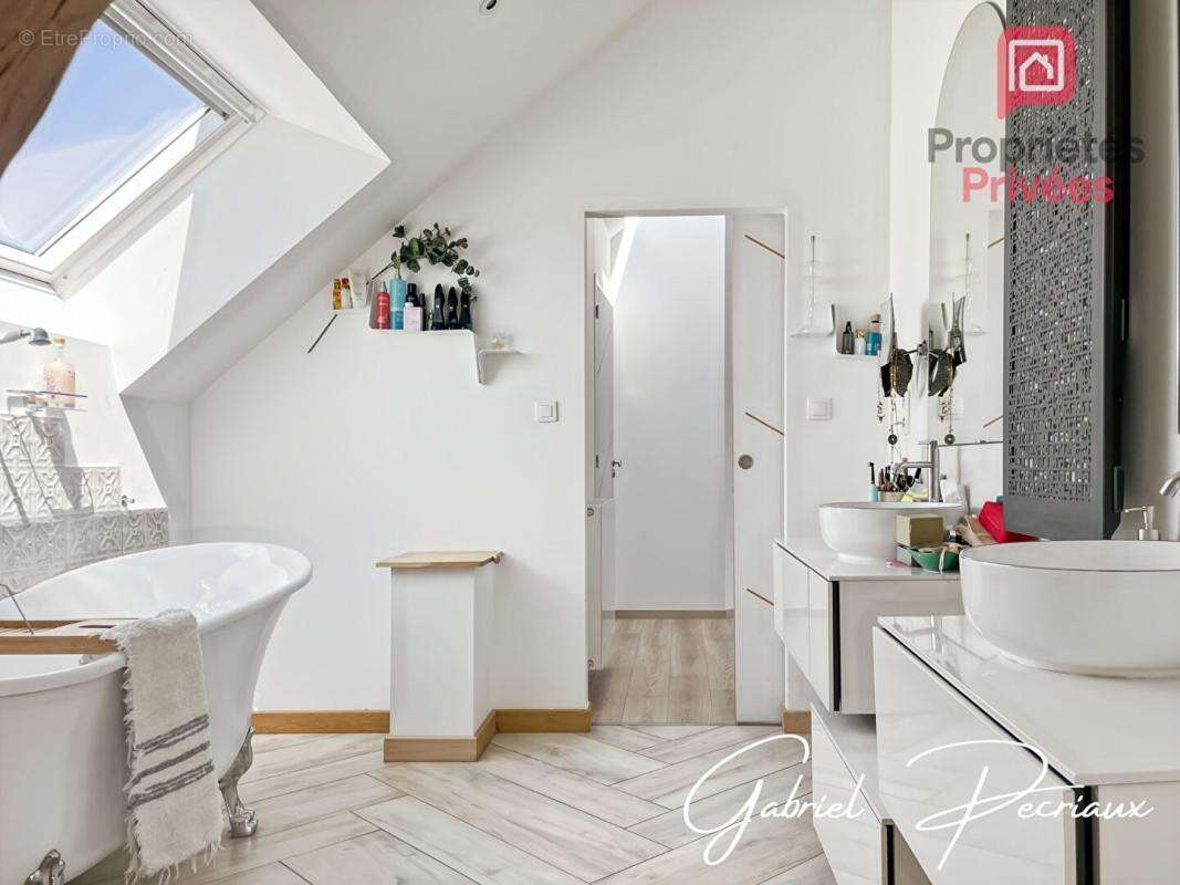 Maison Macey 8 pièce(s) 236 m2 - photo 14
