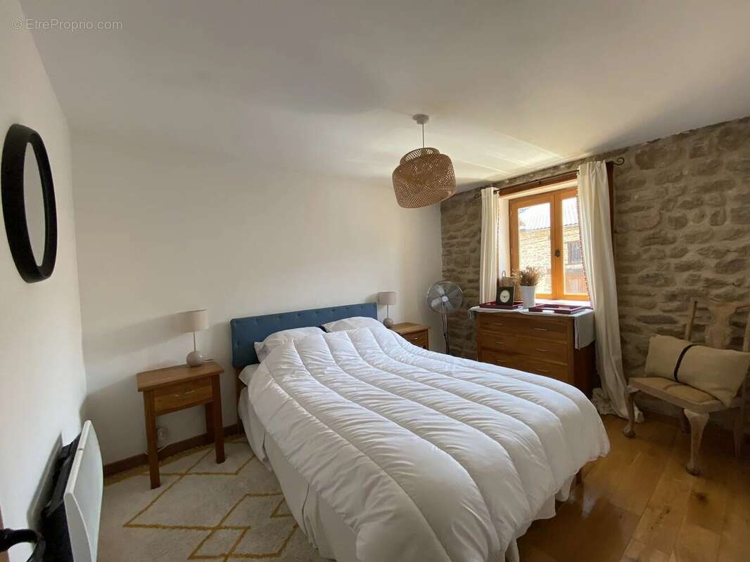 Belle maison de quatre chambres dans un environnement paisible - photo 8