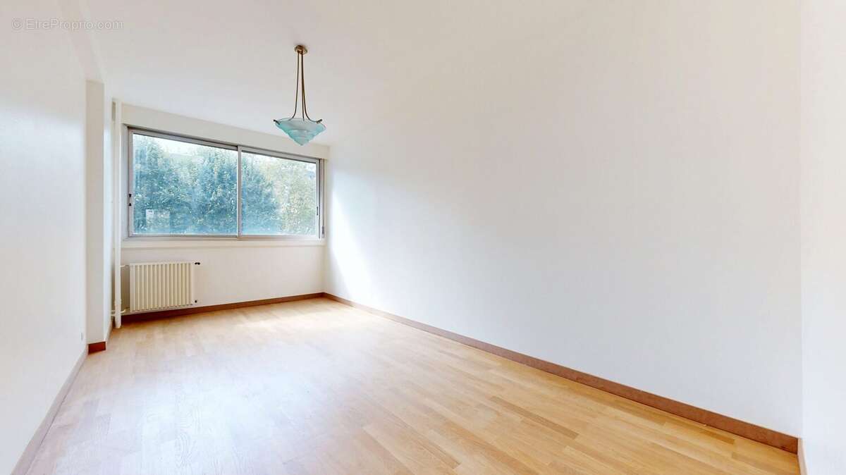 Appartement à LYON-8E