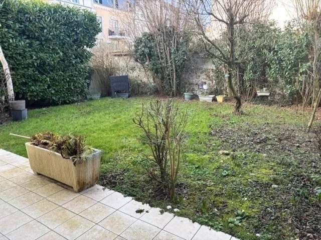 Appartement à OZOIR-LA-FERRIERE