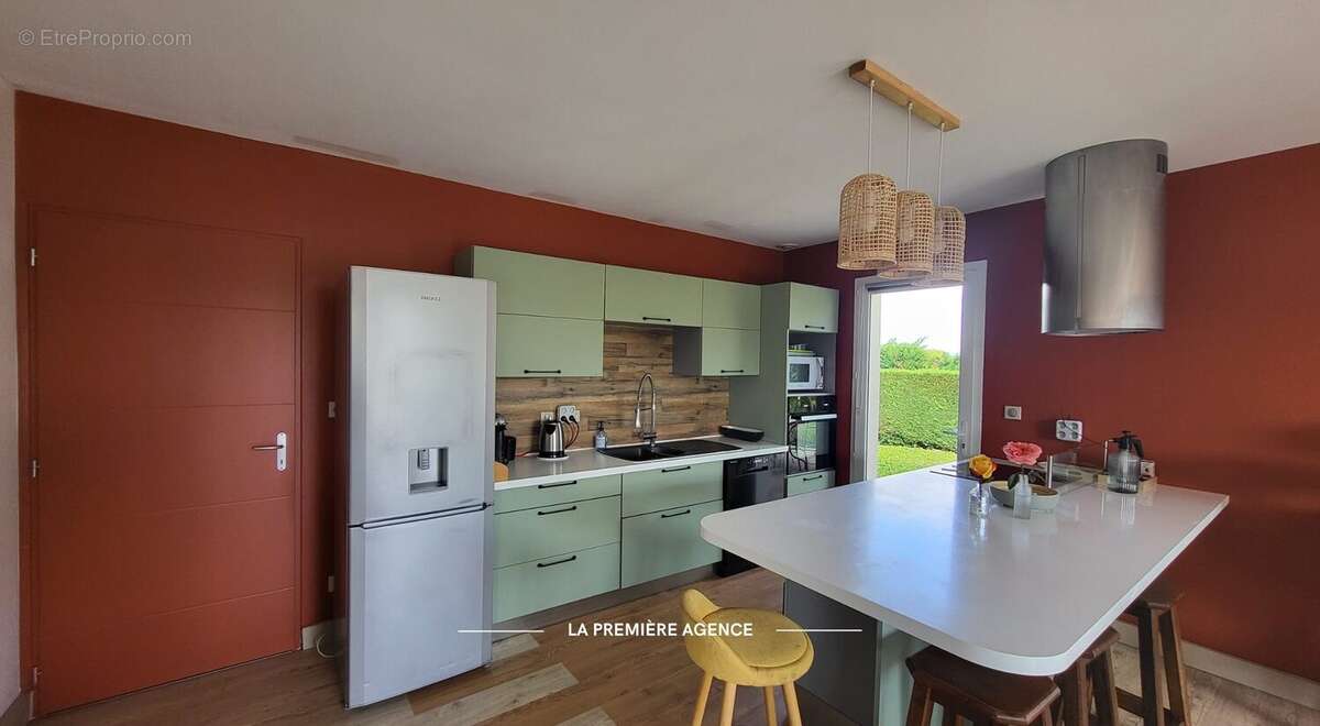 Maison à PONTCHARRA-SUR-TURDINE