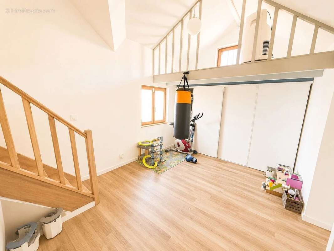 Maison Familiale - 4 Chambres - Ref 2296 - photo 8