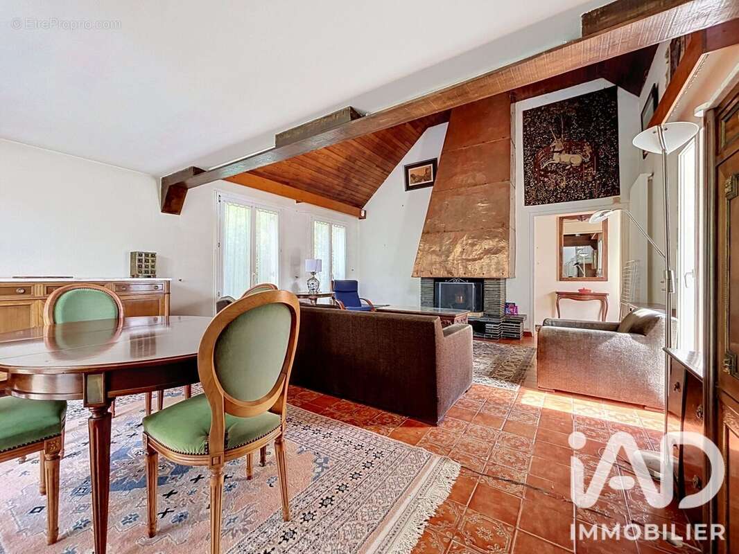 Photo 9 - Maison à MONTLIGNON