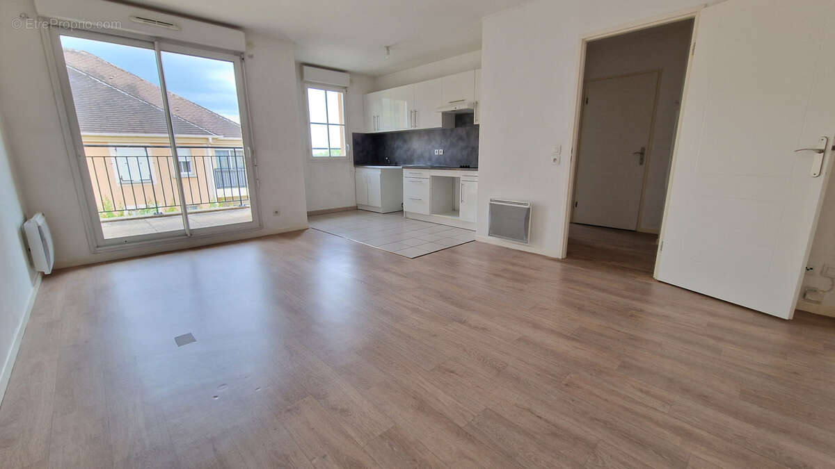 Appartement à LOUVRES