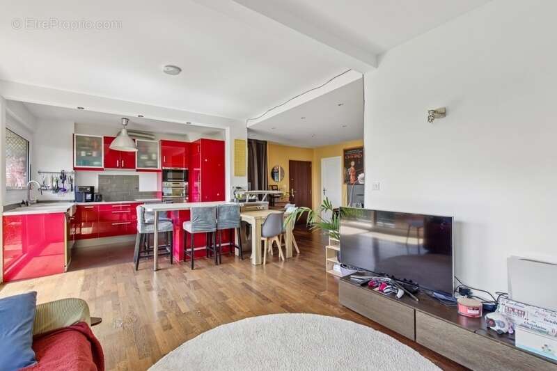 78170 - la celle saint cloud - appartement - 2 chambres - bureau - loggia - lumineux - calme - résidence sécurisée - photo 6
