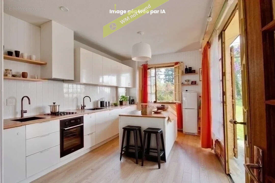 Maison à CHEVAL-BLANC