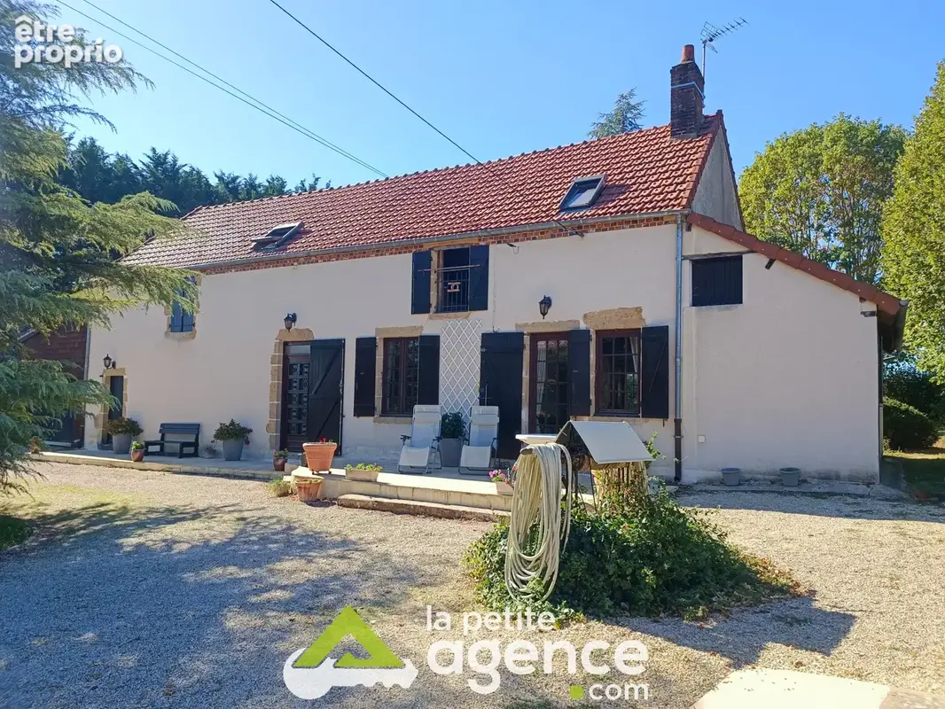 Photo Maison à Couy au prix de 133 000€