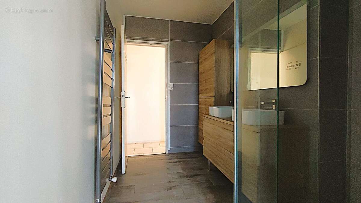 Appartement à CARBON-BLANC