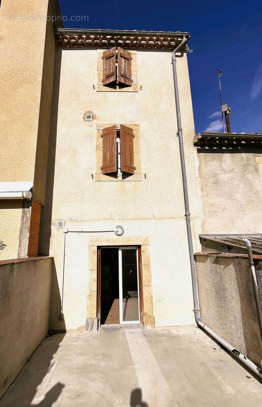 Maison à BELVEZE-DU-RAZES