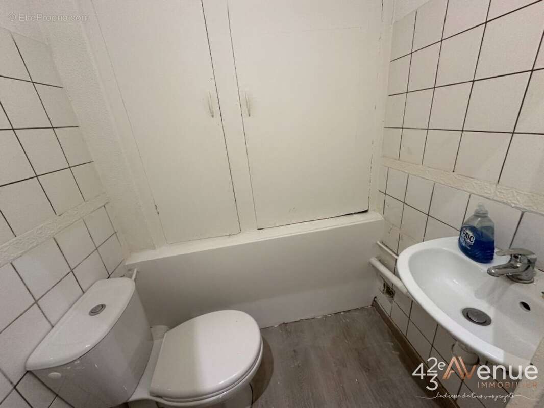 Appartement à SAINT-ETIENNE