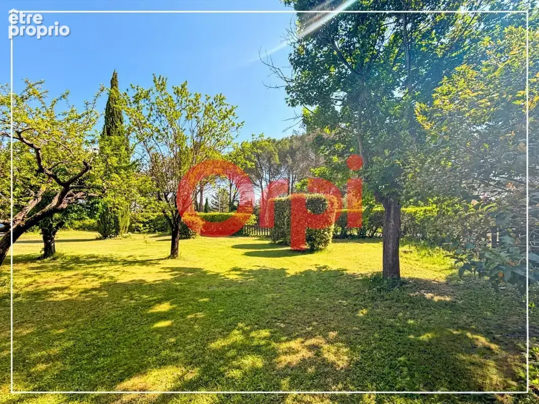 A vendre - villa - studio - garage - dependances - photo 3