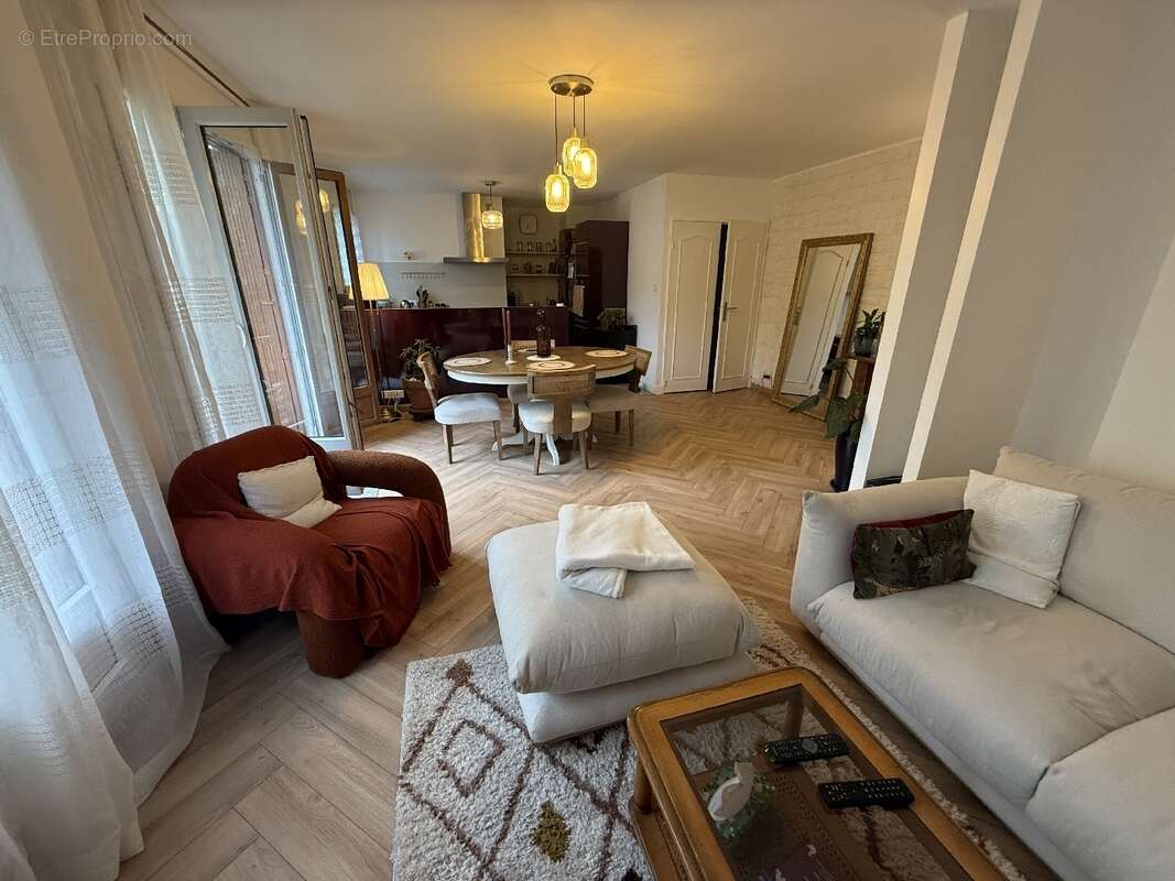 Appartement à CHAMPIGNY-SUR-MARNE