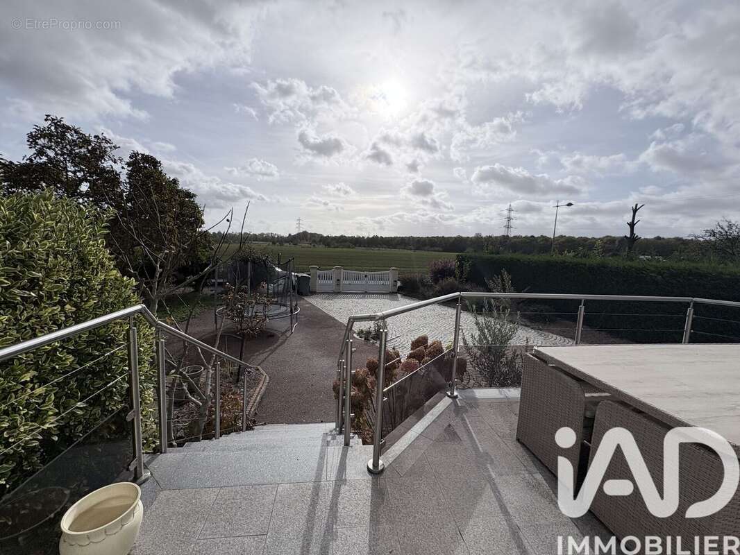 Photo 6 - Maison à GRAND-COURONNE