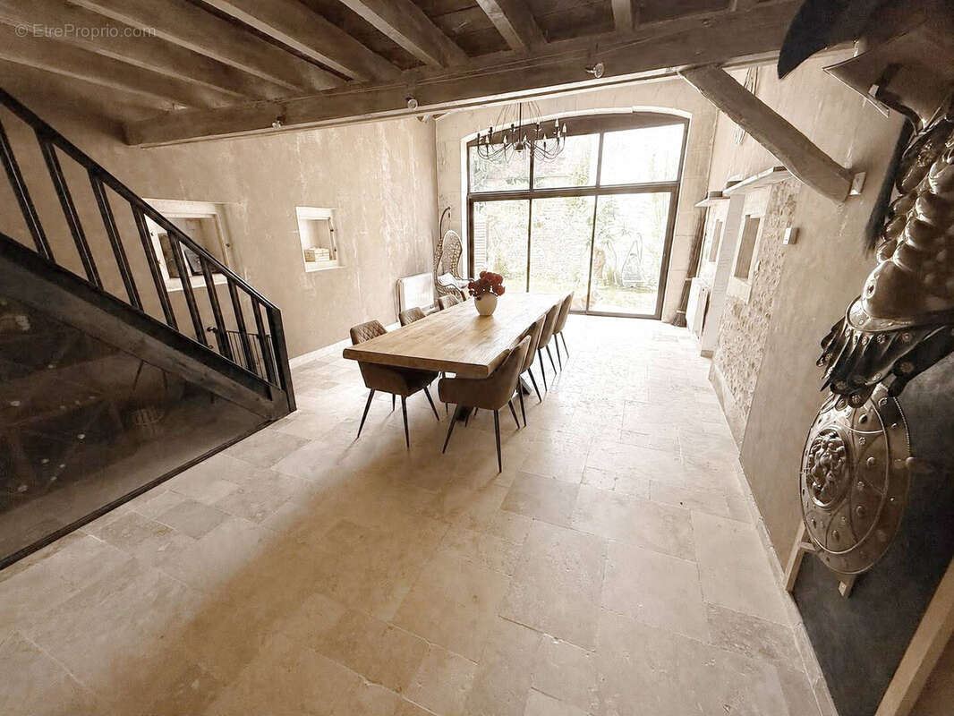 Superbe longere renovee avec piscine au calme - photo 5