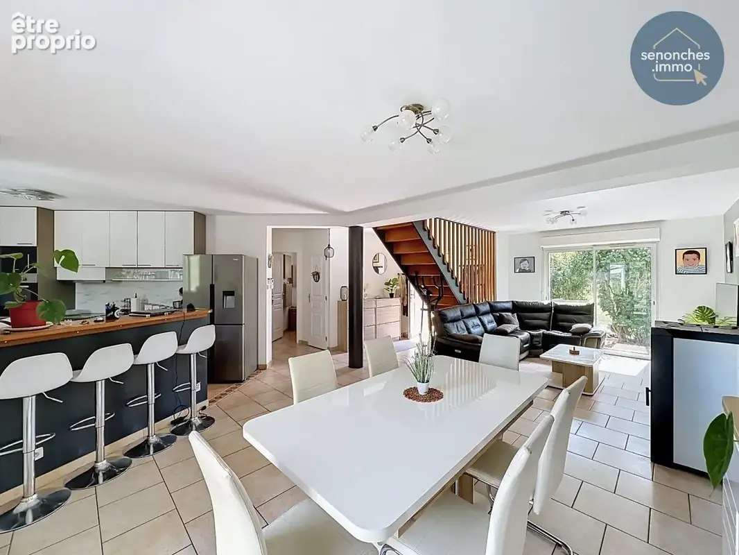 Maison familiale 5 chambres à vendre à Manou (28240)  Terrain de 3 368 m² - photo 4