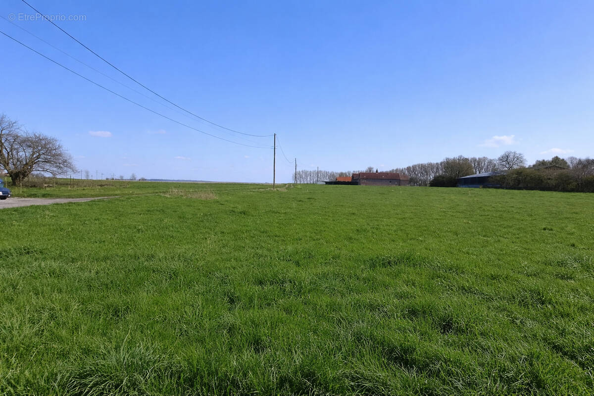 Terrain à LILLERS