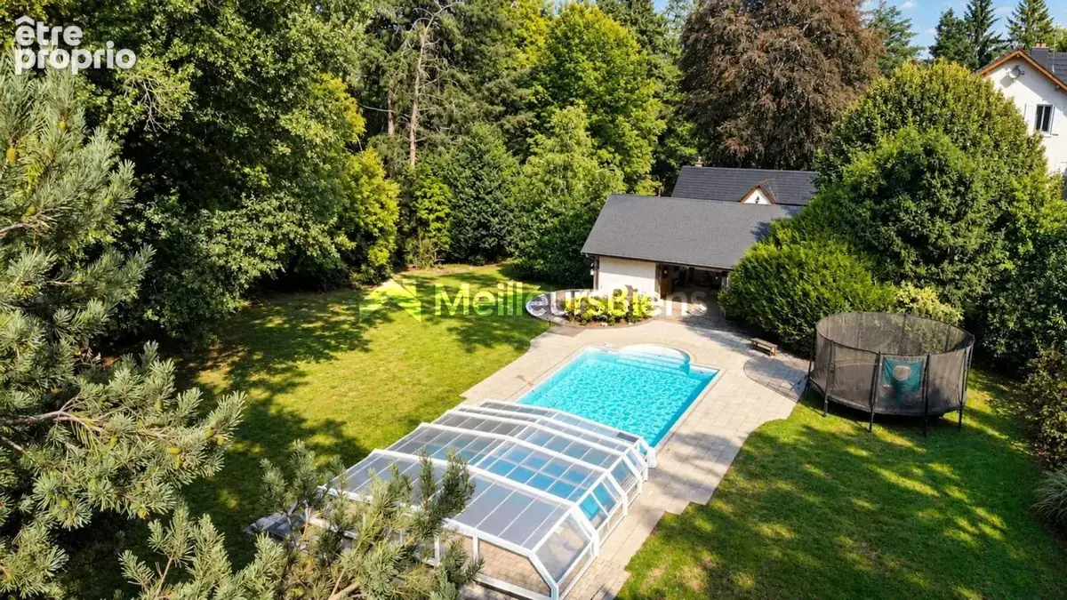 Bien d'exception ! Maison de Maître de 375 m2 sur 60 ares de terrain - Montreux Château - photo 2