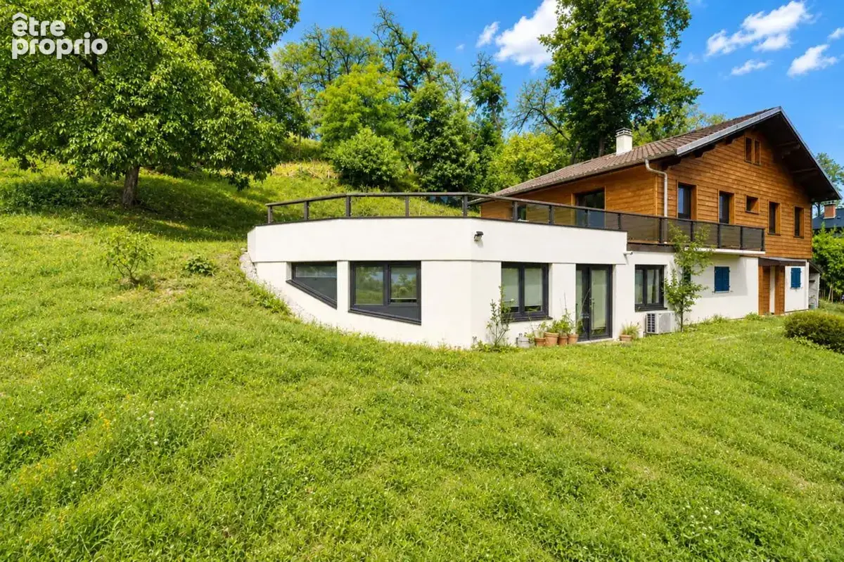 Barberaz – propriété de charme rénovée avec appartement indépendant - photo 3