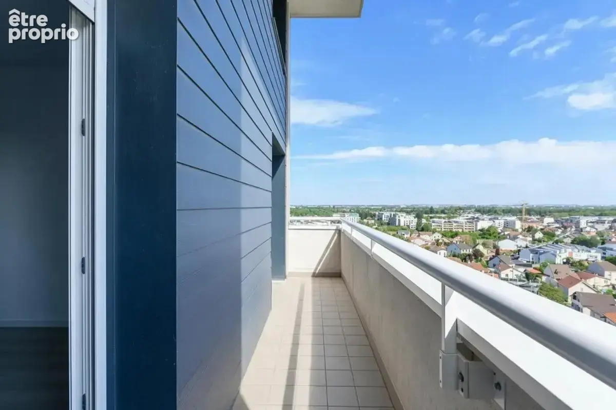 SEVRAN - Appartement de type T4 avec balcon - vue dégagée - photo 10