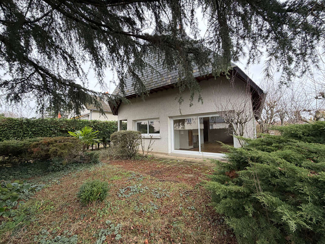 Maison à OLIVET
