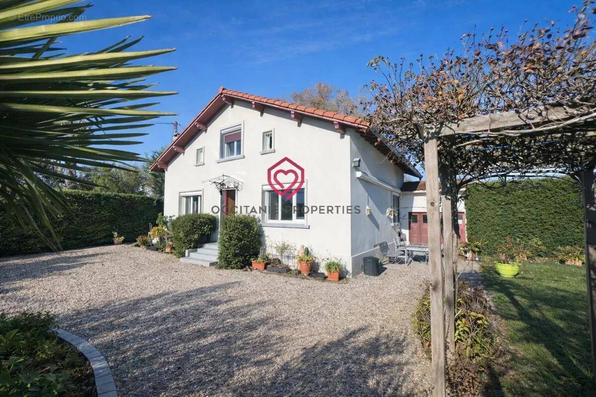 Maison à ARTIGAT
