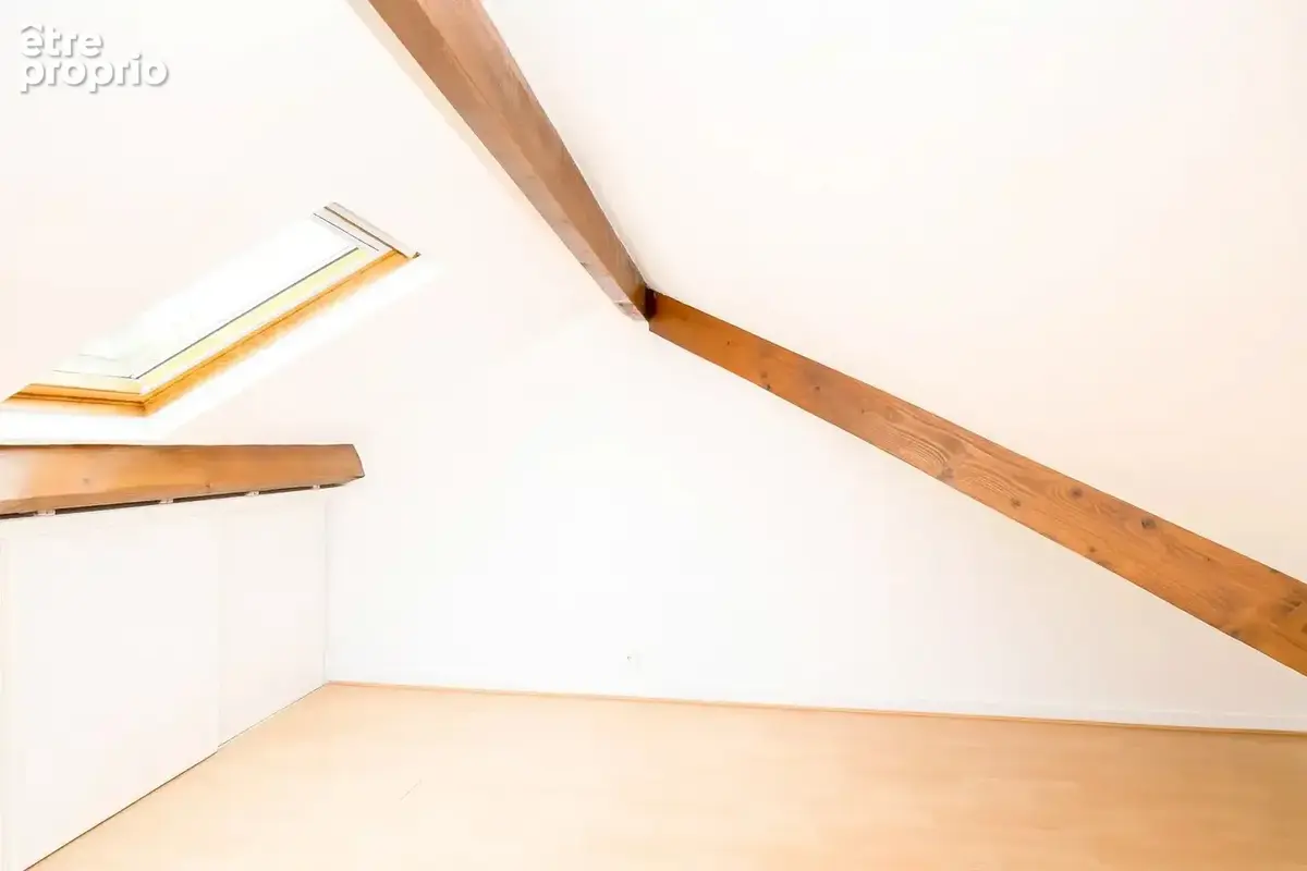 Maison située à Chatou 132 m2 au sol et 94 M² Carrez - Jardin de 80 m²  à 10 mn RER - photo 16