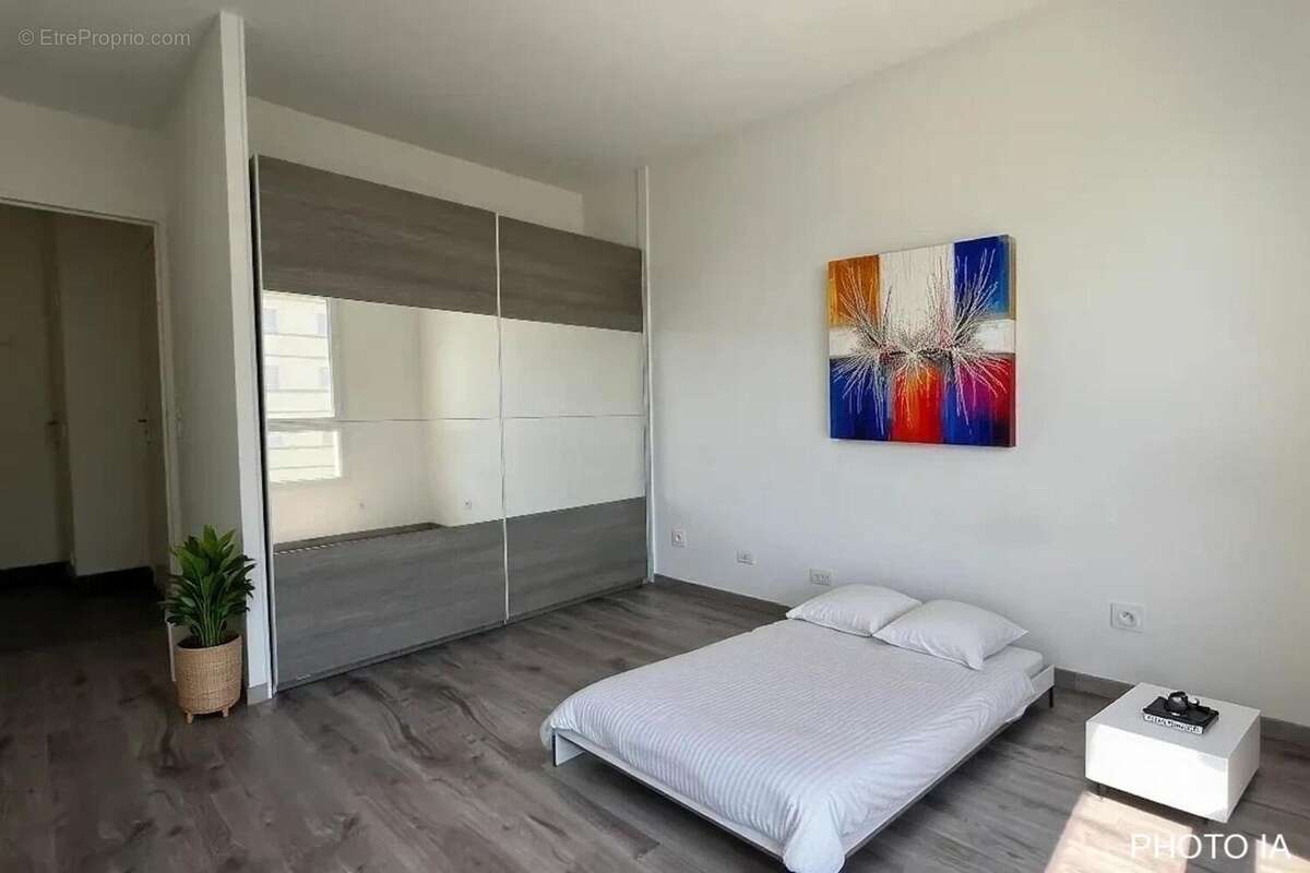 Photo 3 - Appartement à VILLEURBANNE