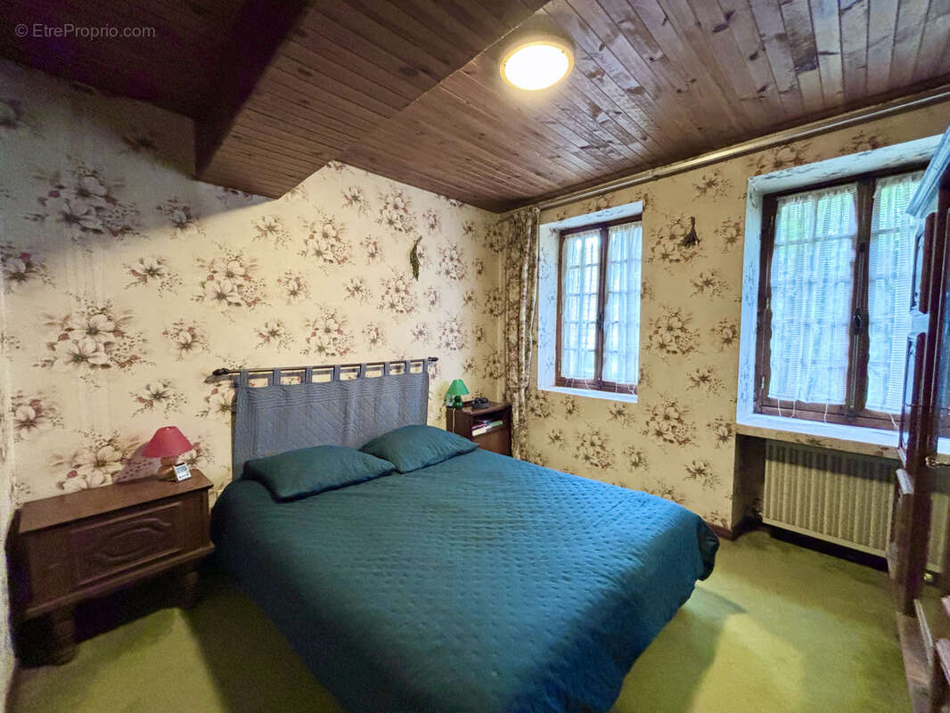 Maison à ARNAY-LE-DUC