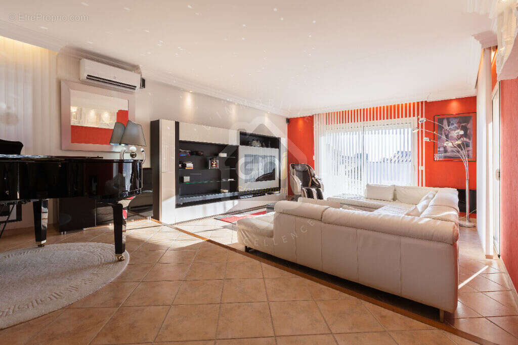 Maison à vendre 287m2 avec piscine à Carry Le Rouet - photo 5