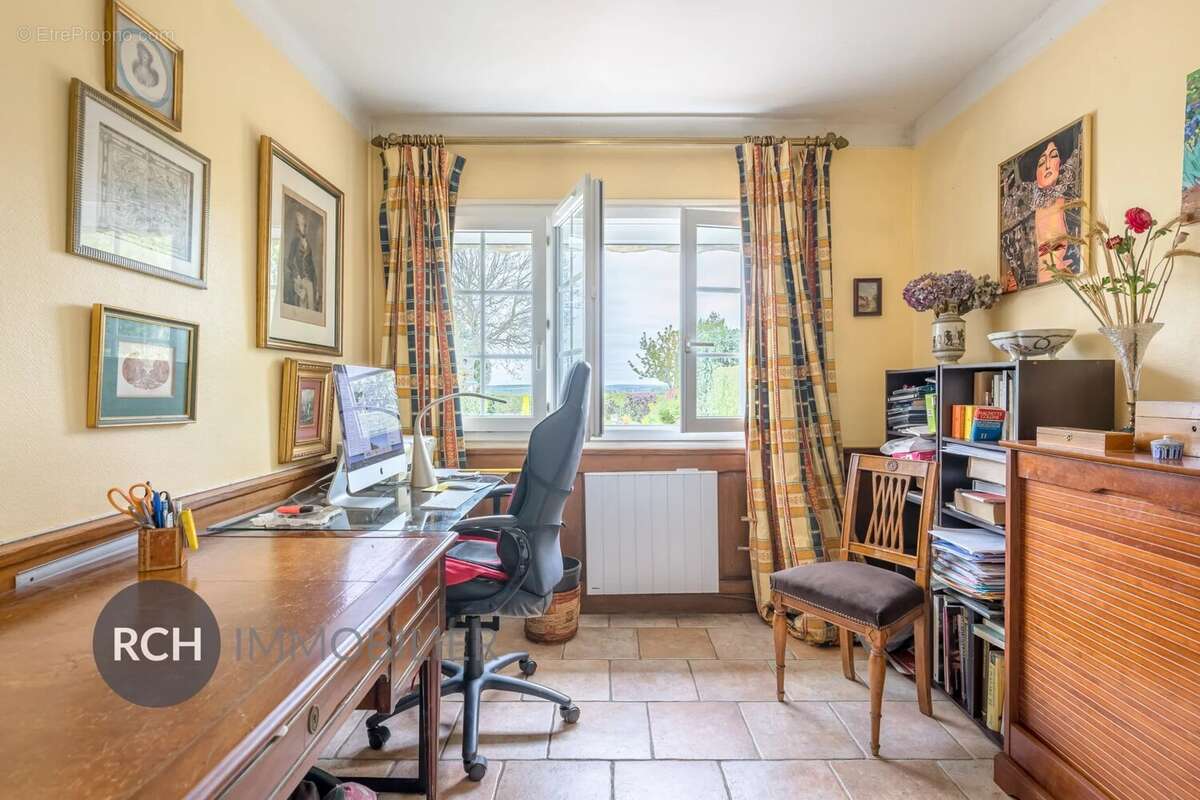 Maison à VILLIERS-SAINT-FREDERIC