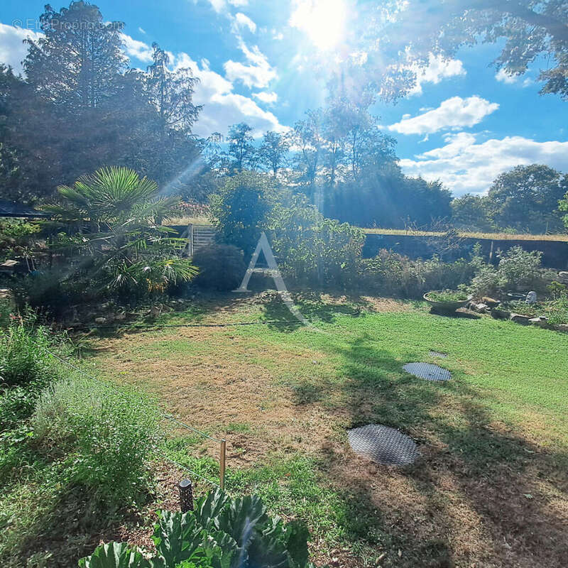 Une propriété d'exception avec parc, piscine et terrain de tennis privé - photo 3